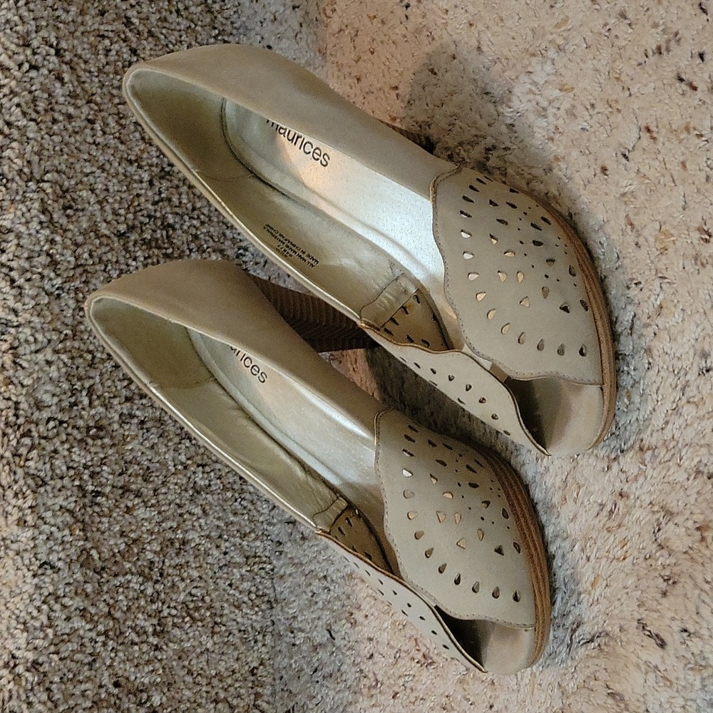 Cute cut out peep toe heels